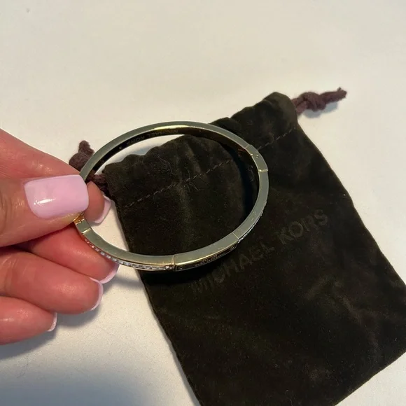 MICHEAL KORS • Gold Bangle w/ Diamonds • - Picture 8 of 8